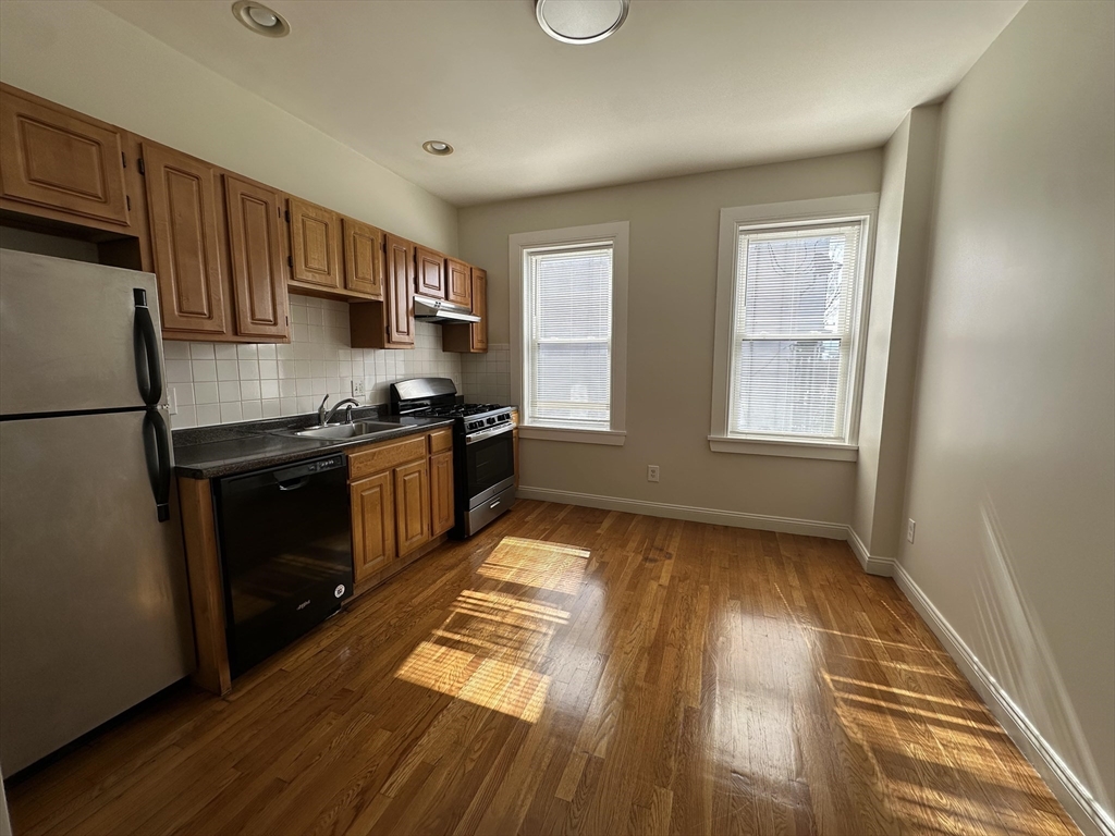 291 Washington Ave, Chelsea