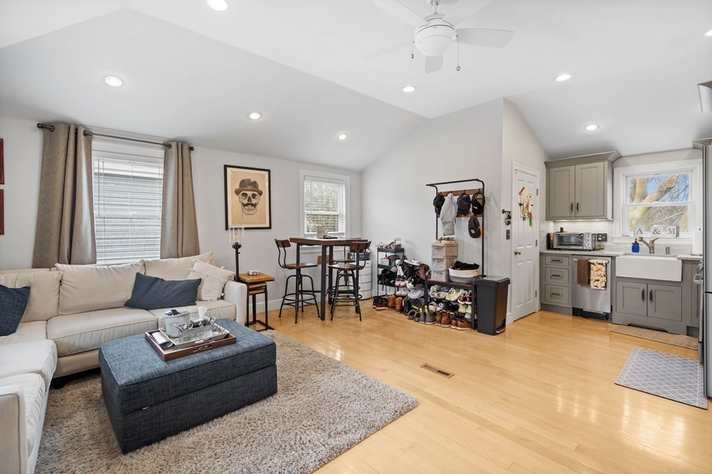 64 Ashland St, Dorchester