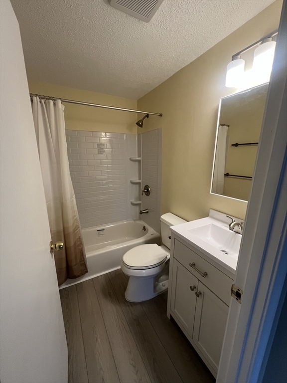 645 W Lowell Ave, Haverhill