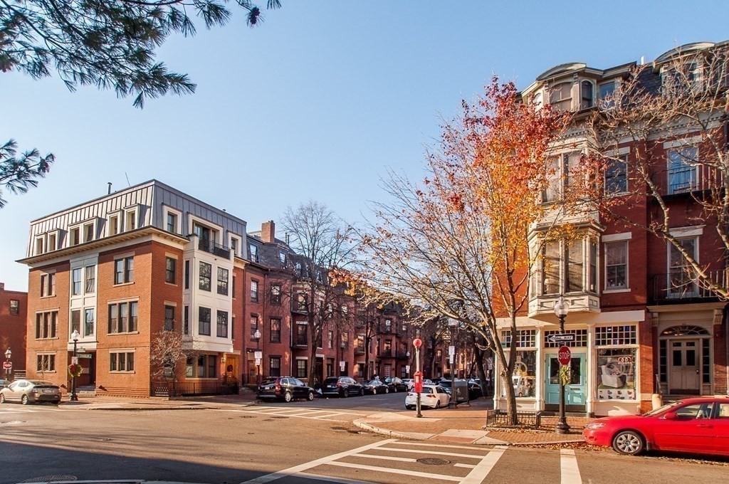 102 Chandler St, South End