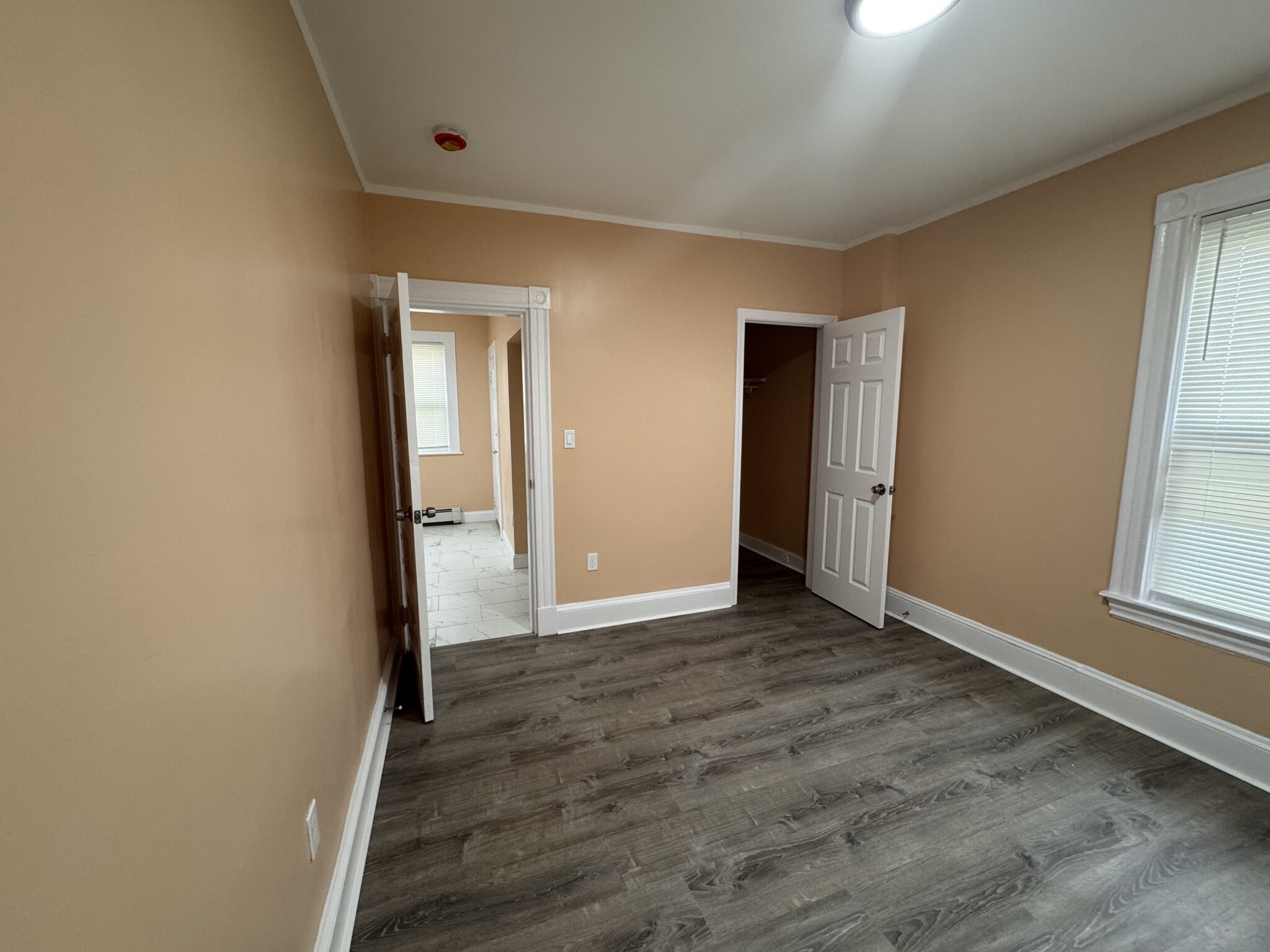 22 West Squantum St, North Quincy