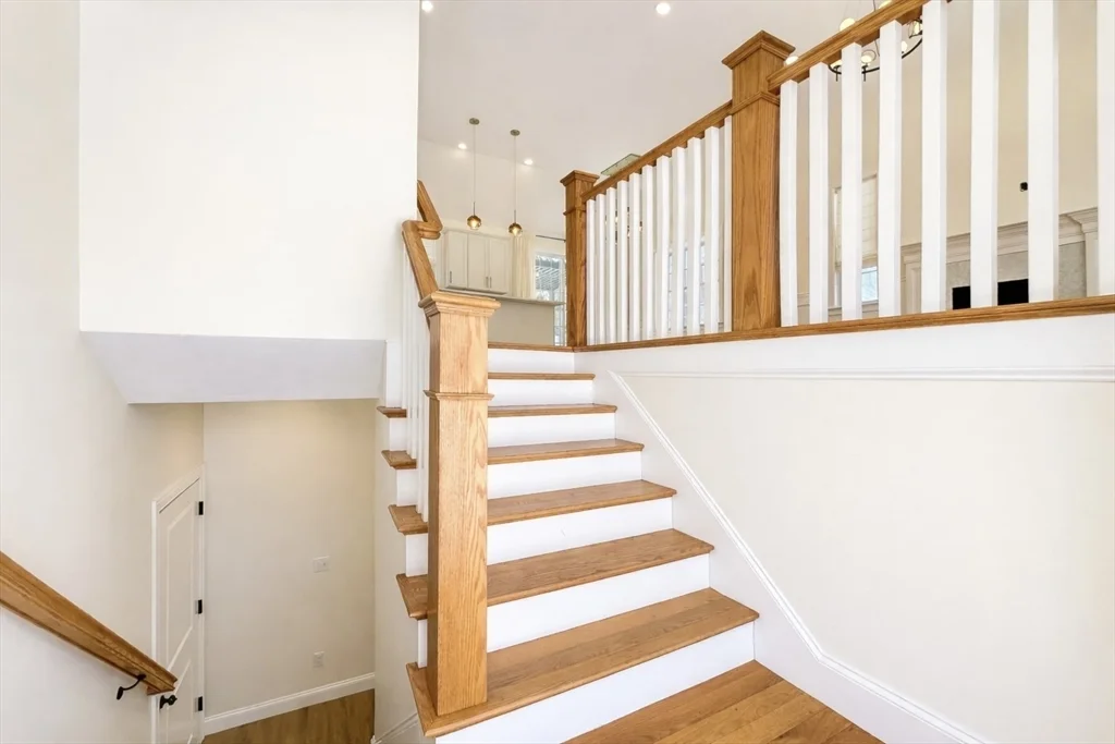 261 Main St, Shrewsbury