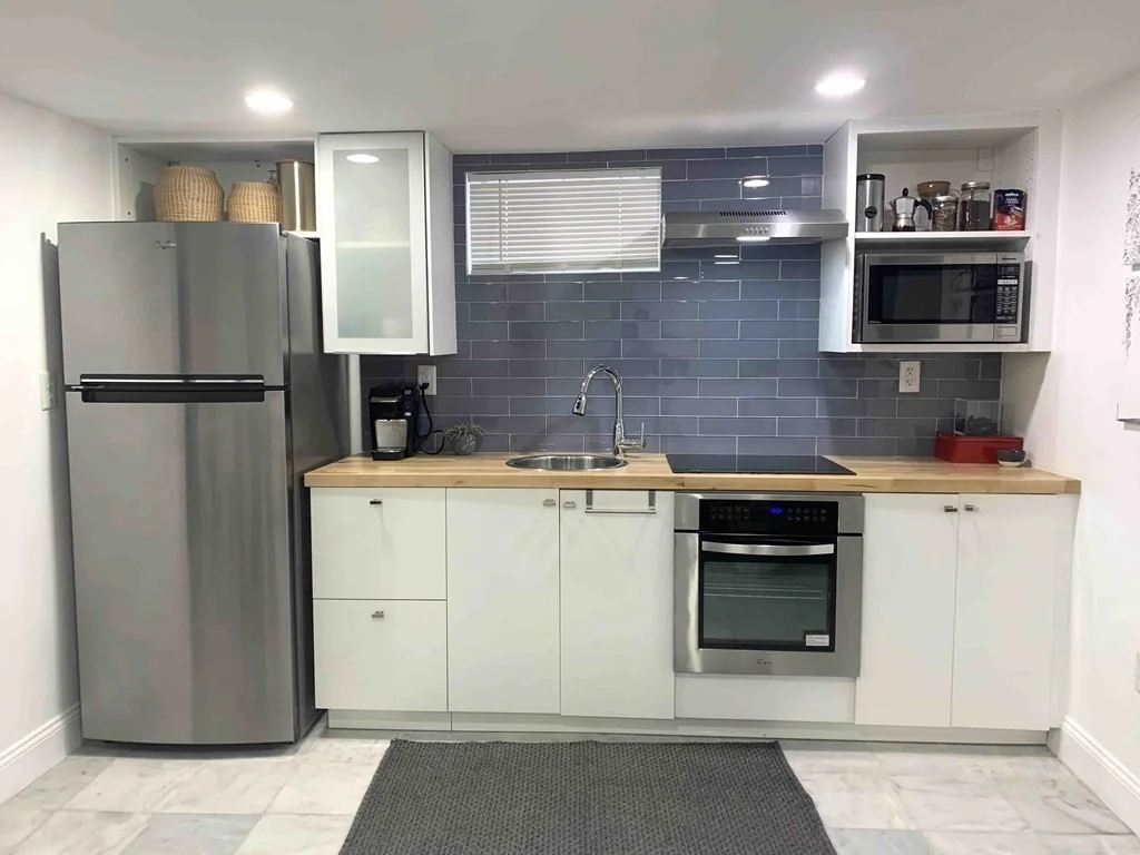 79 Flint St, East Somerville