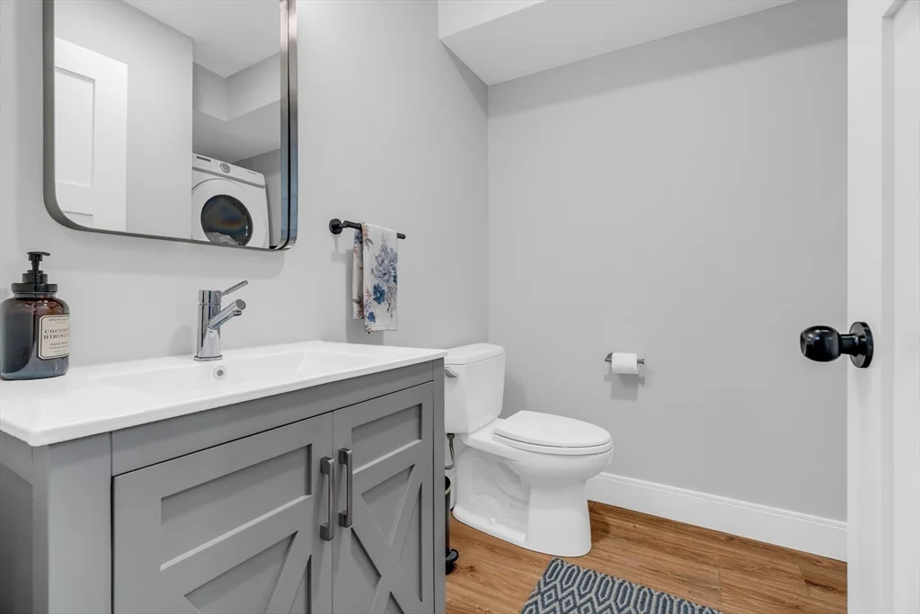 1721 Centre St, West Roxbury