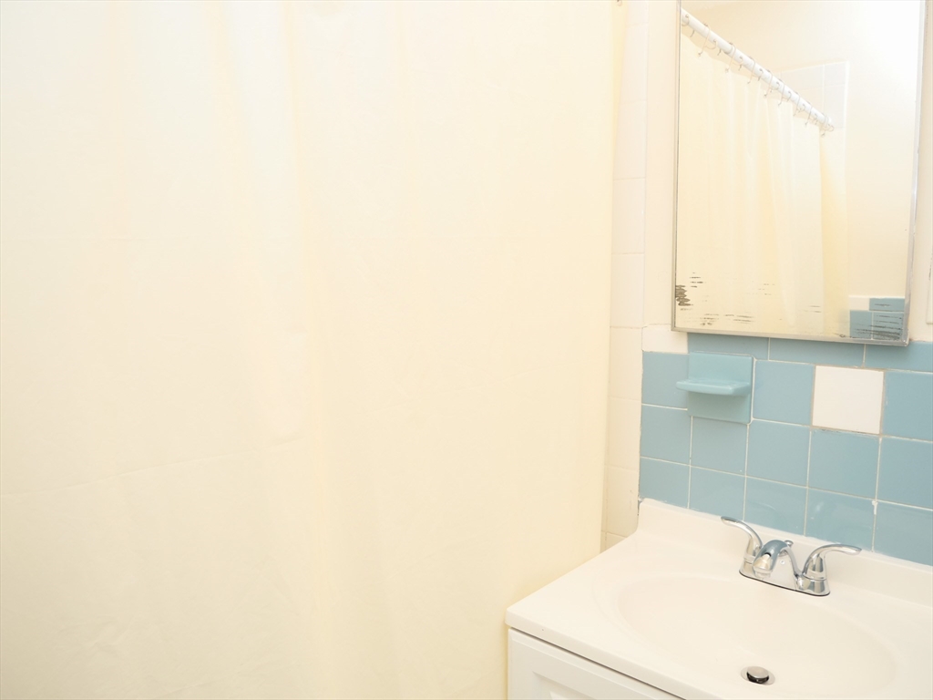 1027 Commonwealth, Allston