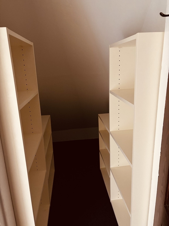 424 E Central St, Franklin