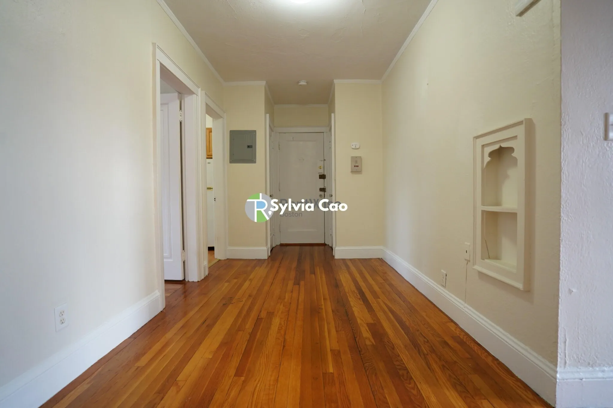 2045 Commonwealth Ave, Brighton
