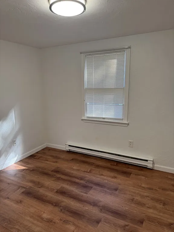 15 Eustis St, Burncoat