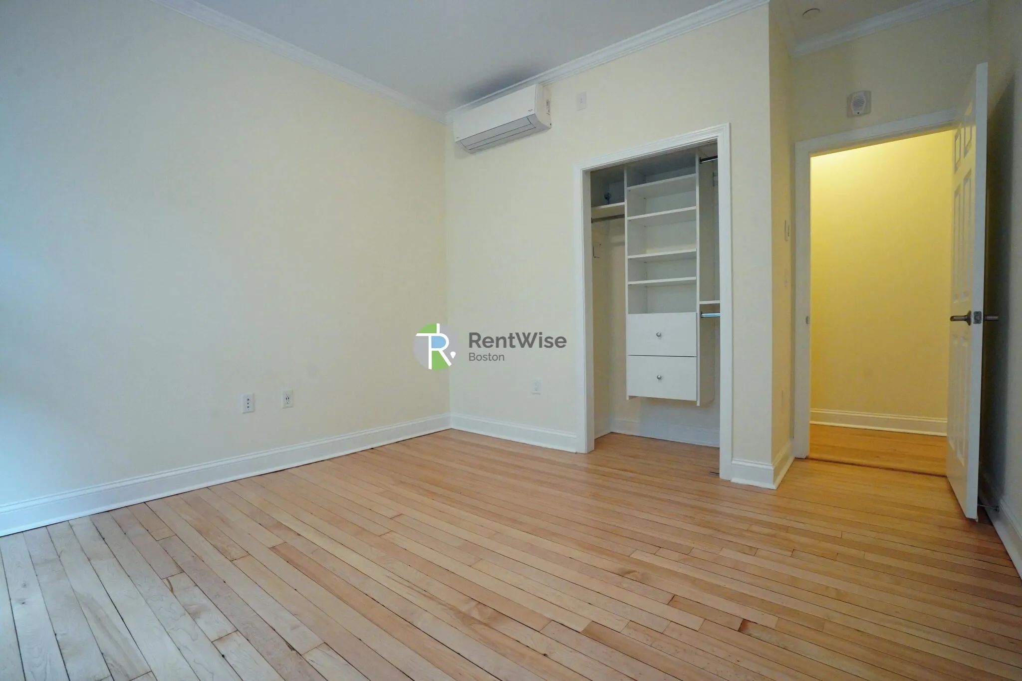 65 Langdon St, Neighborhood Nine