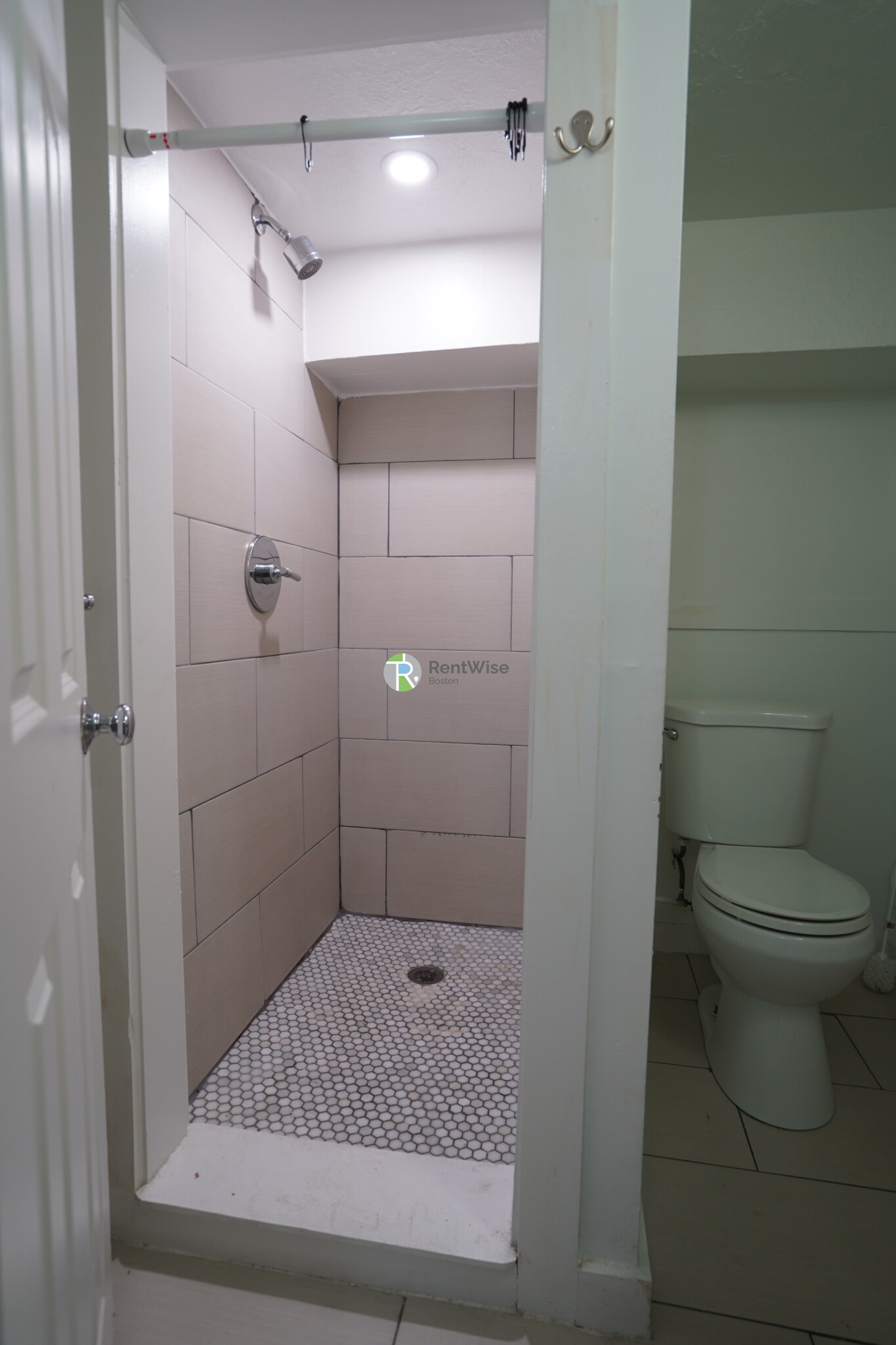 86 Charles St, Beacon Hill