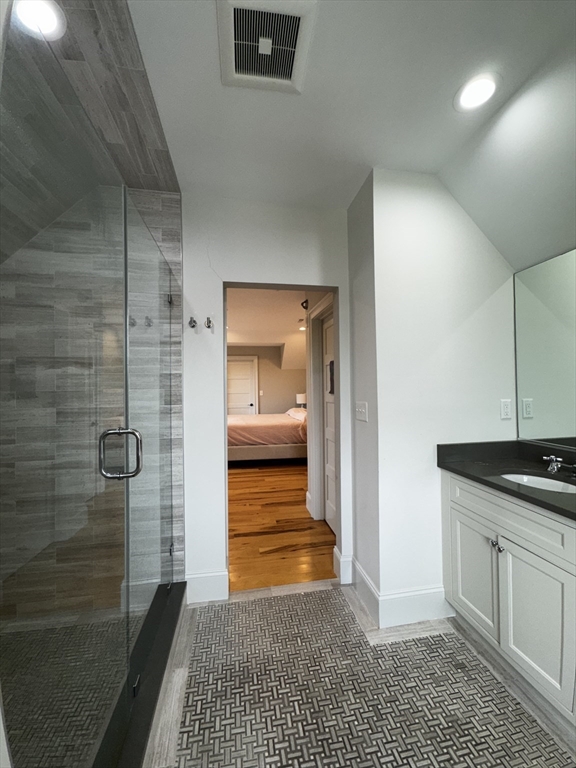 44 Evergreen St, Jamaica Plain