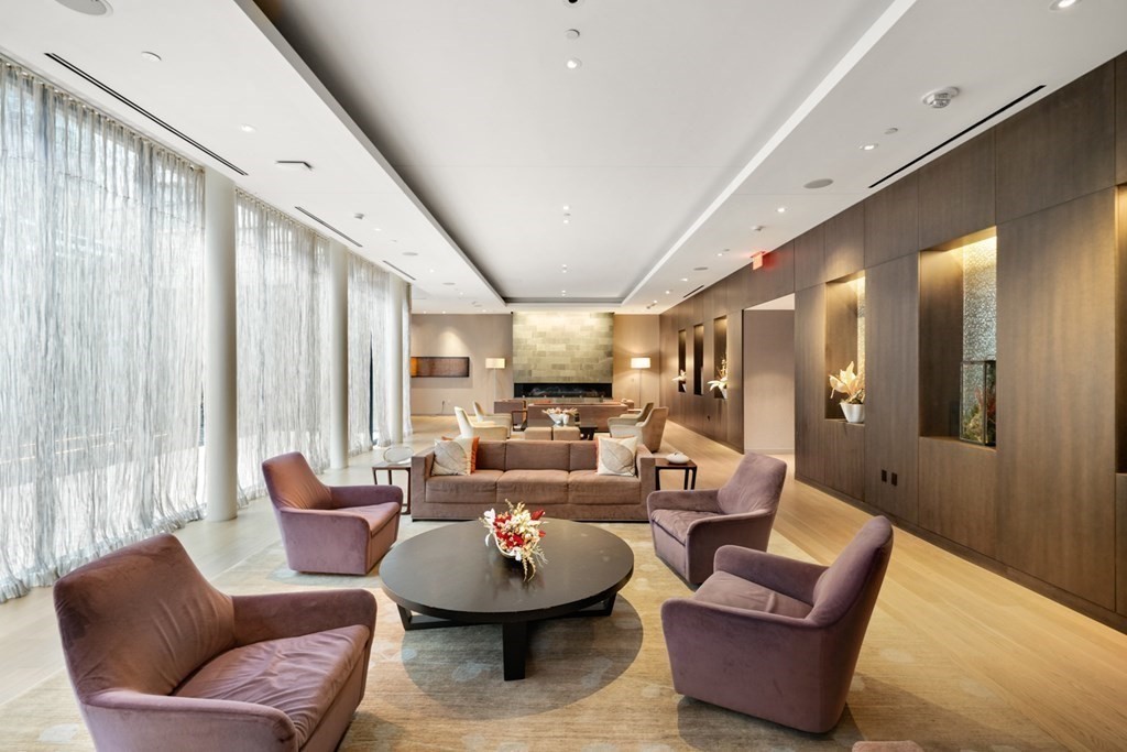 580 Washington St, Theatre District