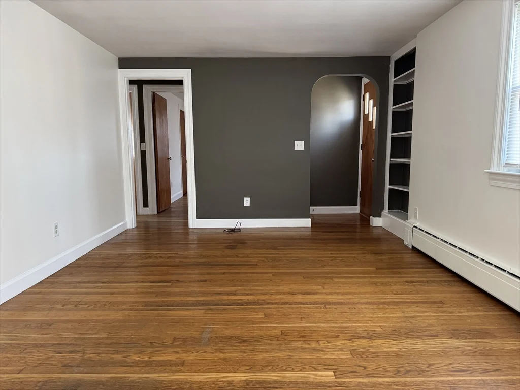 173 Pleasant St, Clinton