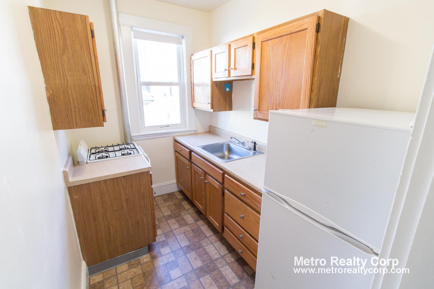 7 Scottfield Rd, Allston