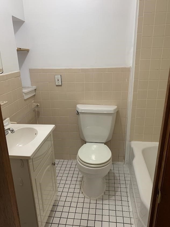 1880 Commonwealth Ave, Brighton