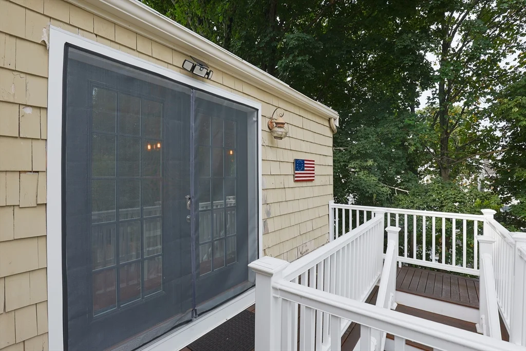17 Charter St, Newburyport