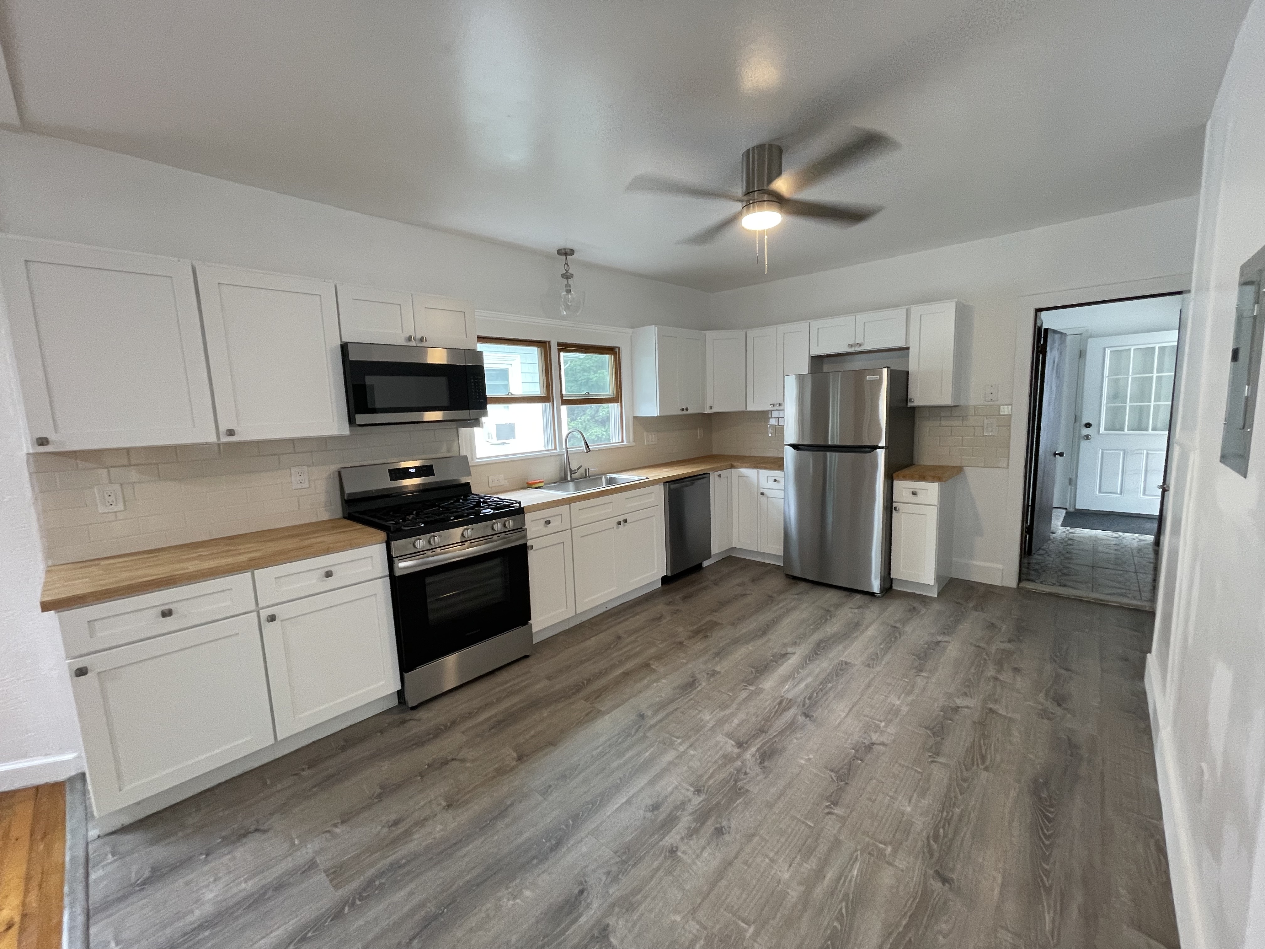 293 Boston Ave, Medford