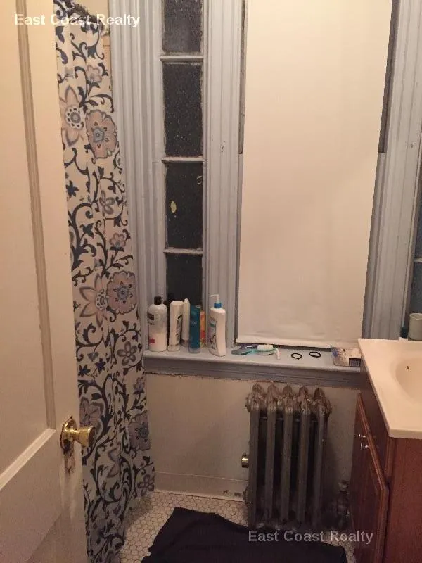 10 Allston St, Brighton