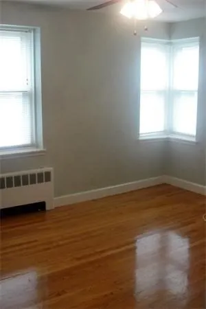 125 Farragut Rd, South Boston