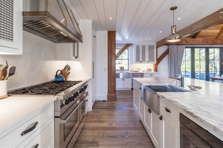 59 South Shore Rd, Surfside