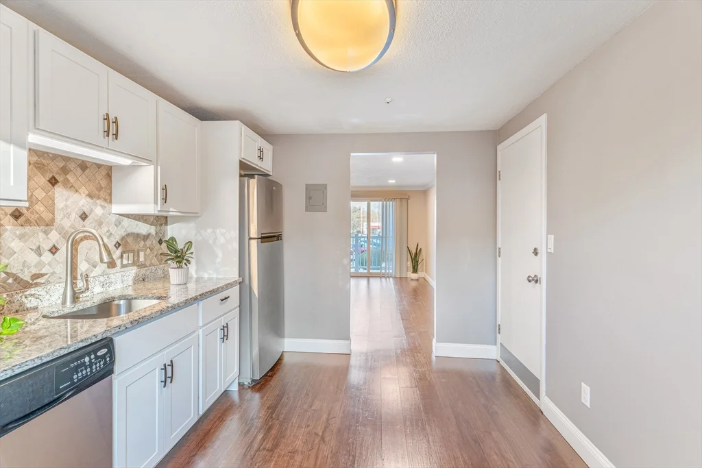 10 Woodcrest, Weymouth