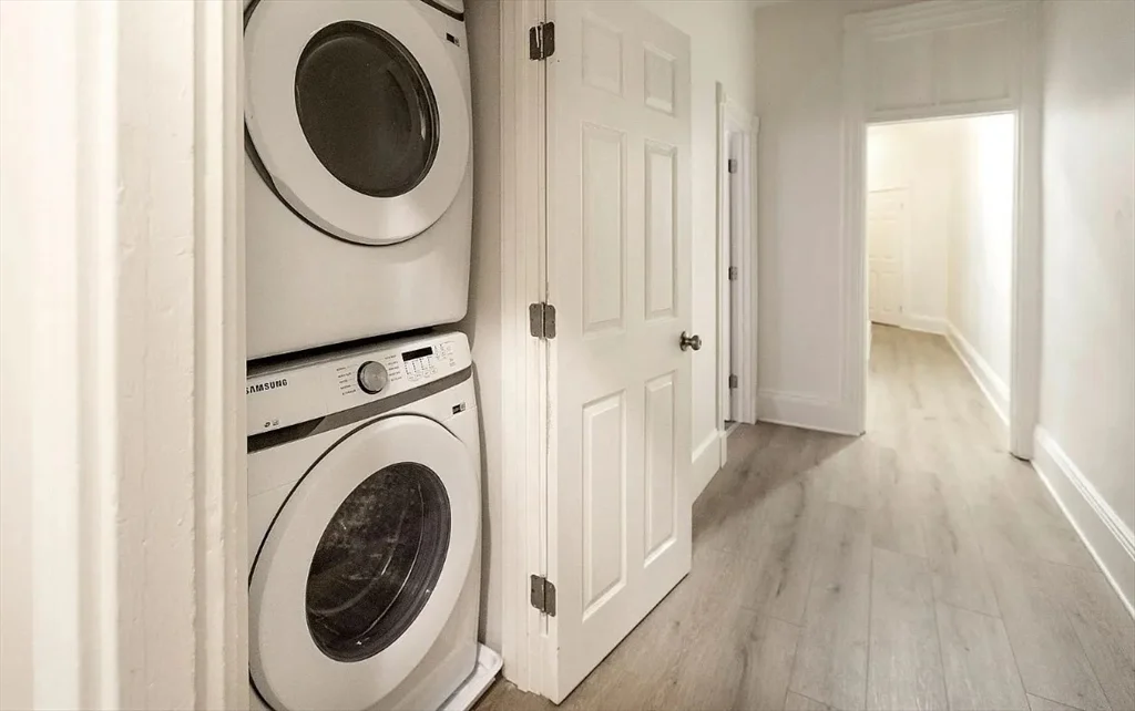 868 Huntington Ave, Mission Hill