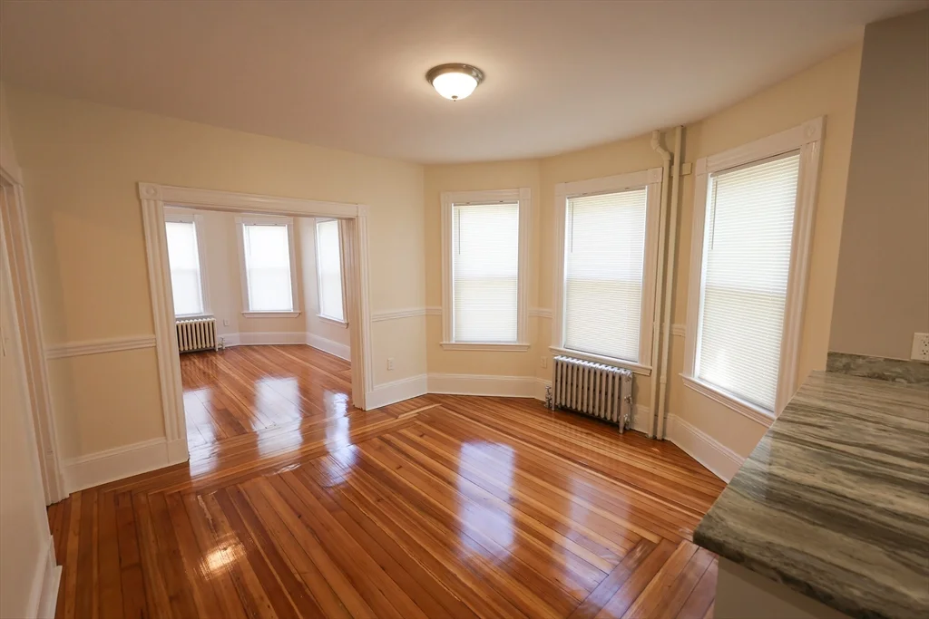 32 Robinson St, Dorchester