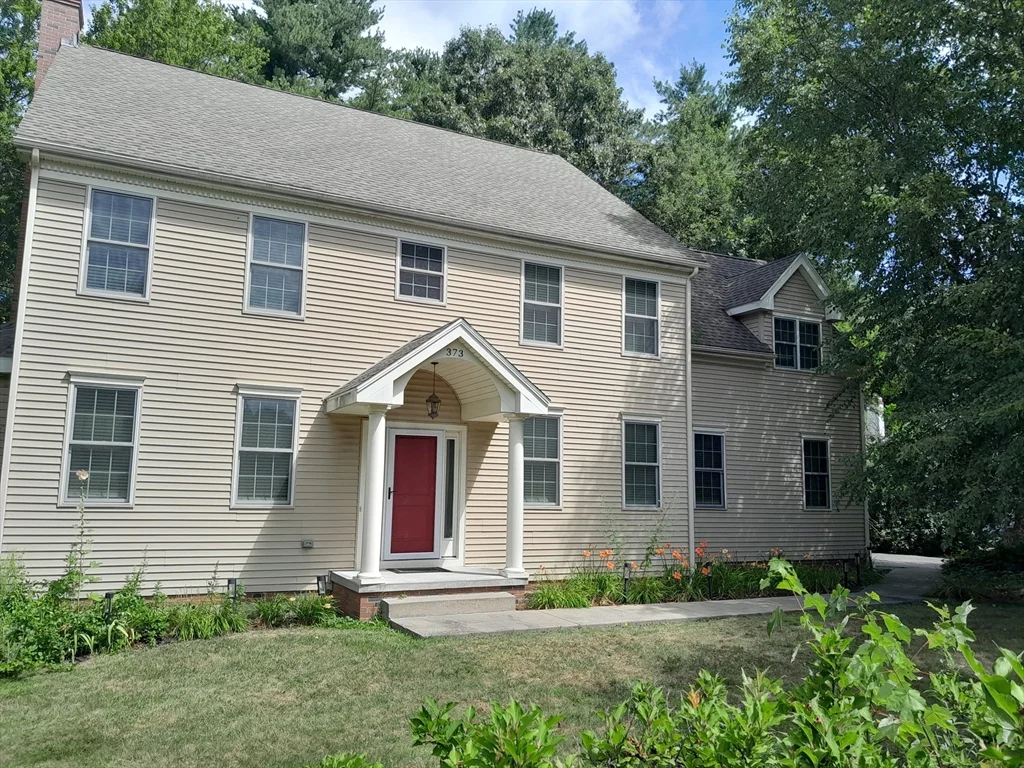 373 Littlefield Ln, Marlborough