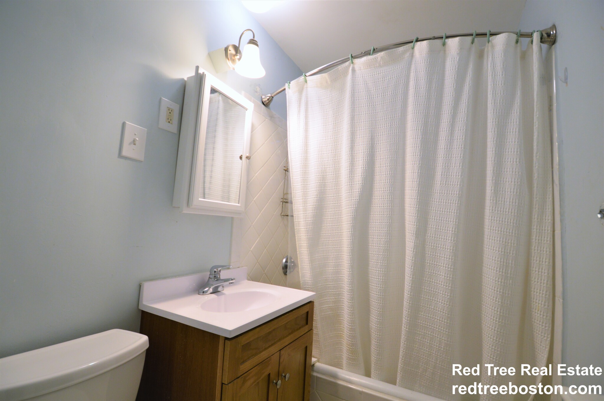 30 Harris St, Coolidge Corner