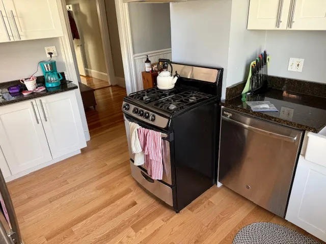 137 Columbia St, The Port