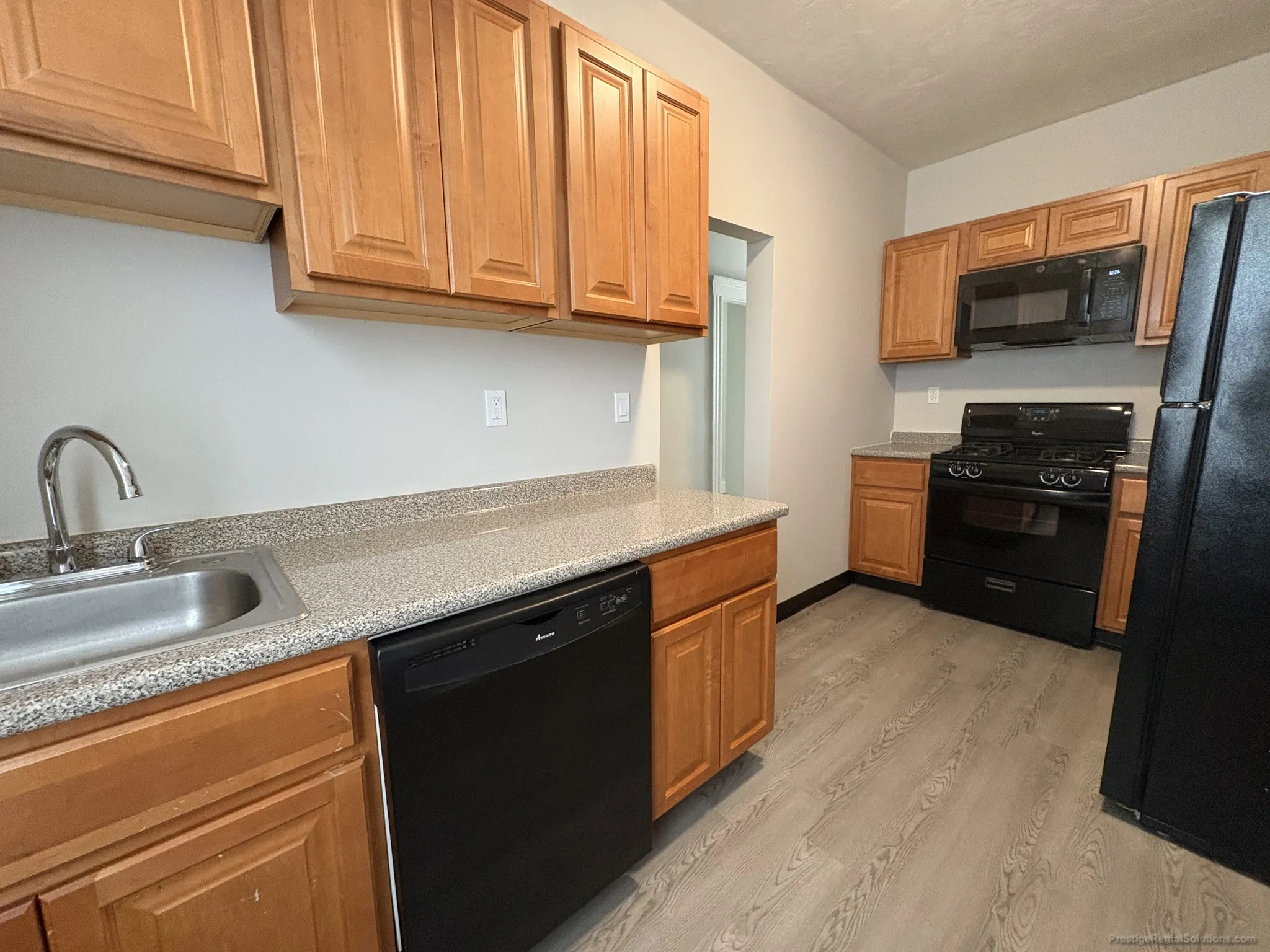 1140 River St, Hyde Park