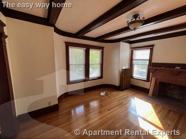 76 Powderhouse Blvd, Davis Square