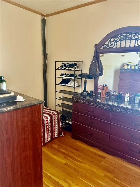 9 Newhall St, Lowell