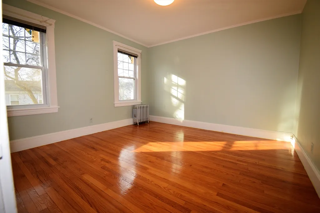 39 South Normandy Ave, Cambridge Highlands