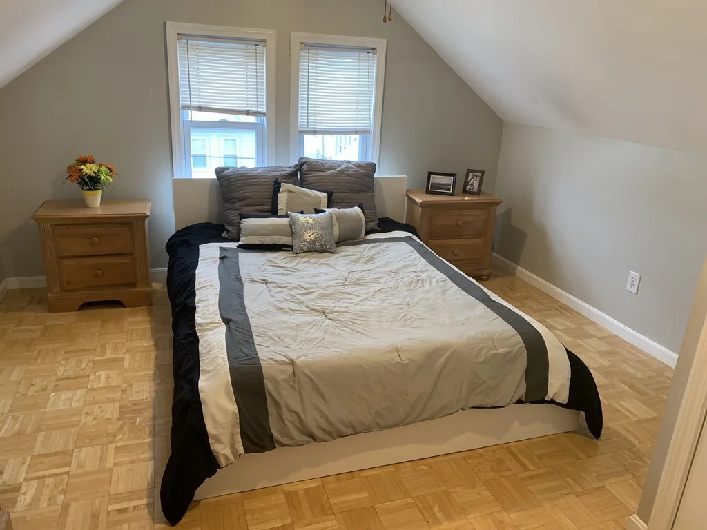 61 Puritan Rd, Assembly Square