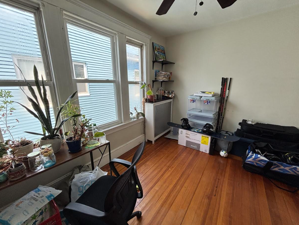 35 Magnus Ave, Ward Two