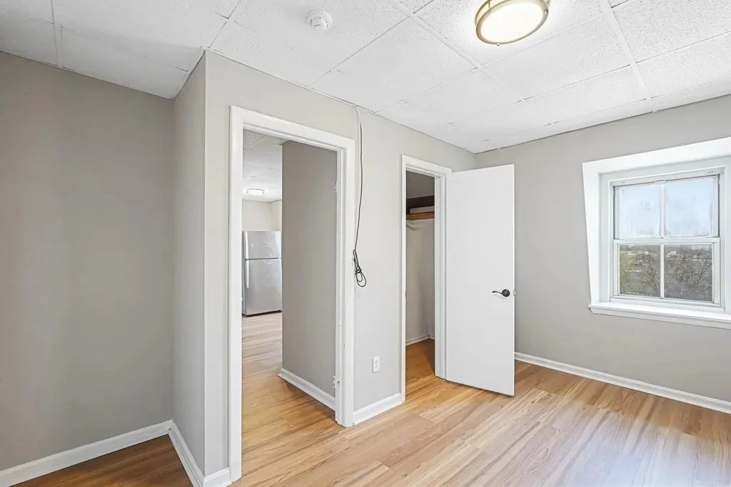 100 Appleton St, Lowell