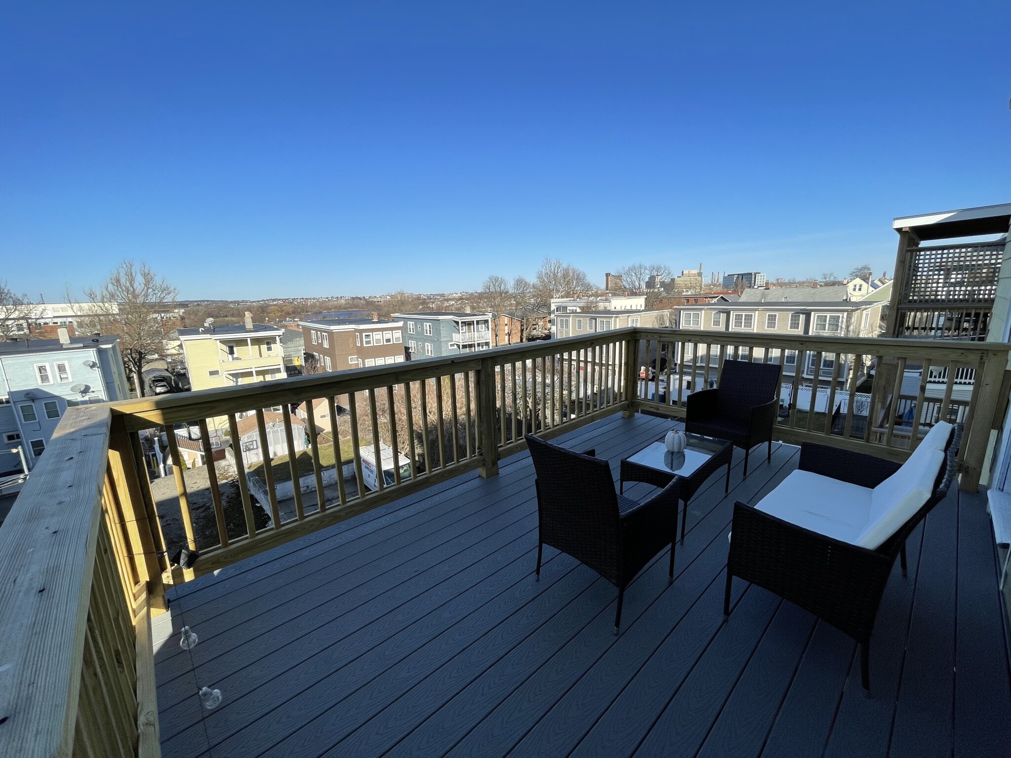 101 Heath St, Winter Hill