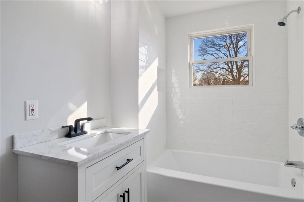 41 Allen Rd, Norwood