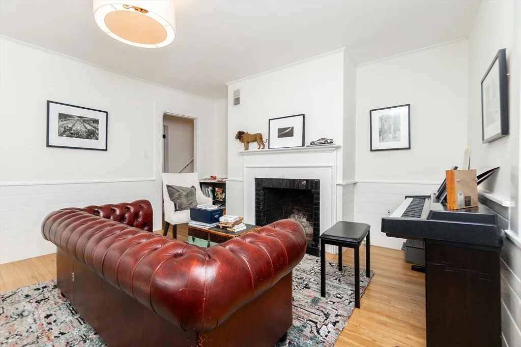 23 Sparks St, West Cambridge