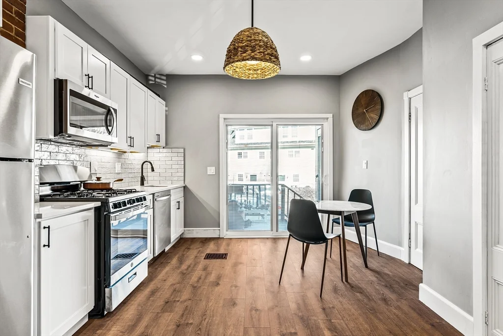 23 Fairmont Ave, Cambridgeport