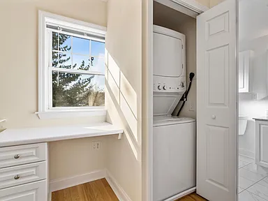 11 Independence Dr, Chestnut Hill