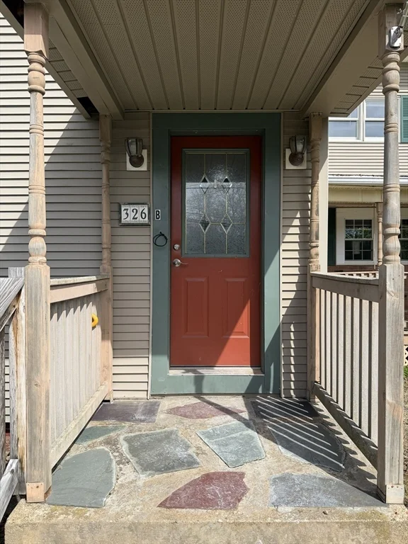 326 North Main, North Brookfield