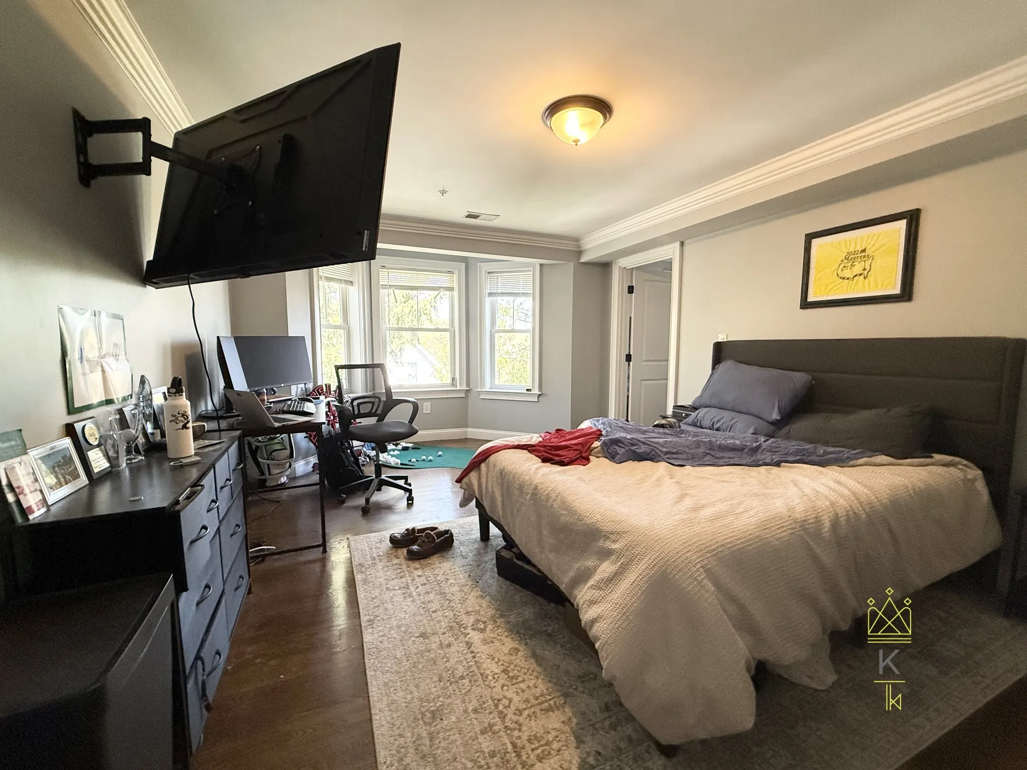 8 Nira Ave, Jamaica Plain