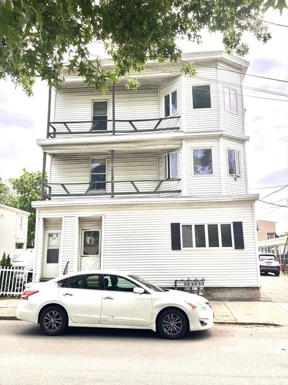 49 North Federal St, Lynn