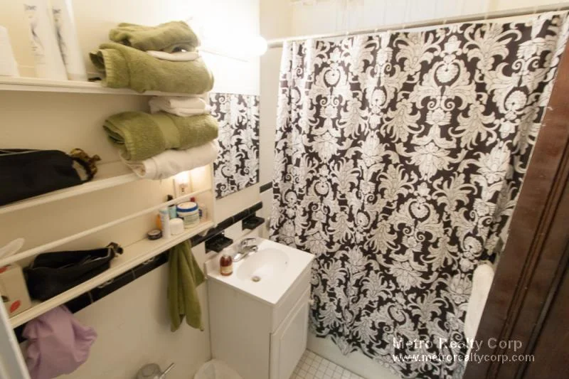 89 Strathmore Rd, Brighton