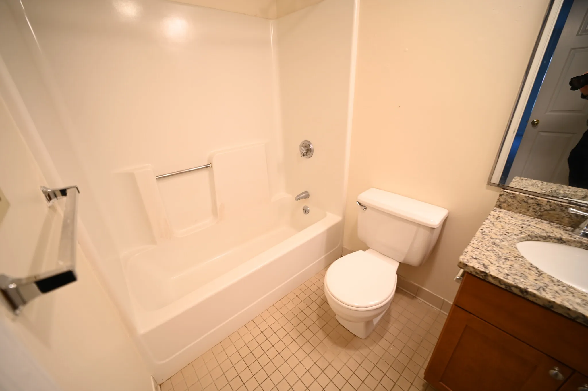 345 Franklin St, Riverside