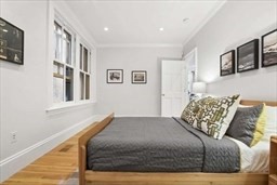 244 Beacon St, Back Bay