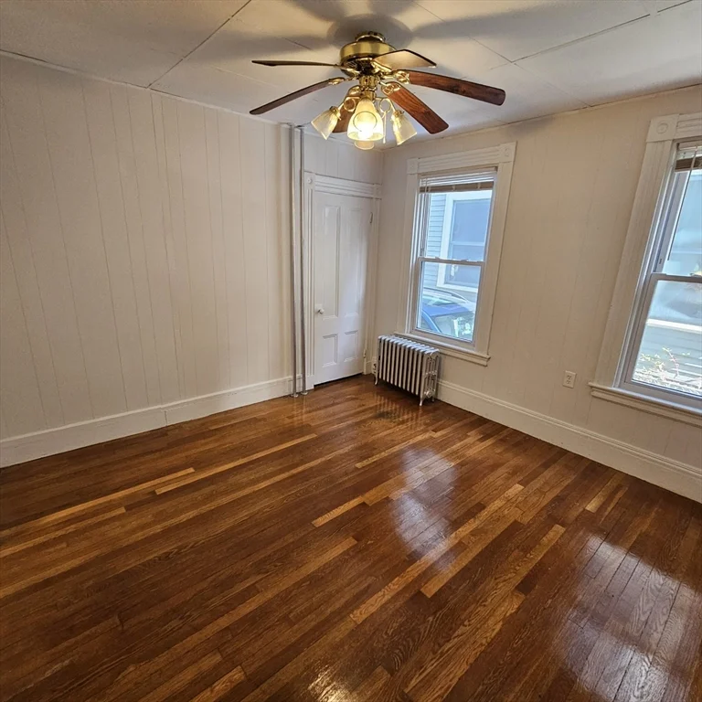 384 Washington St, Central Square