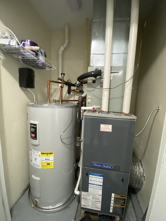 327 Centre St, Jamaica Plain